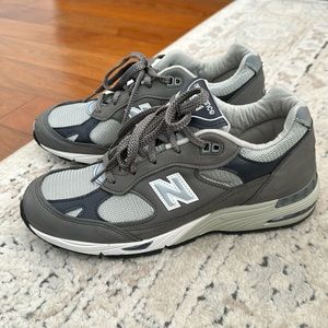 New Balance 991 Sneakers - worn once